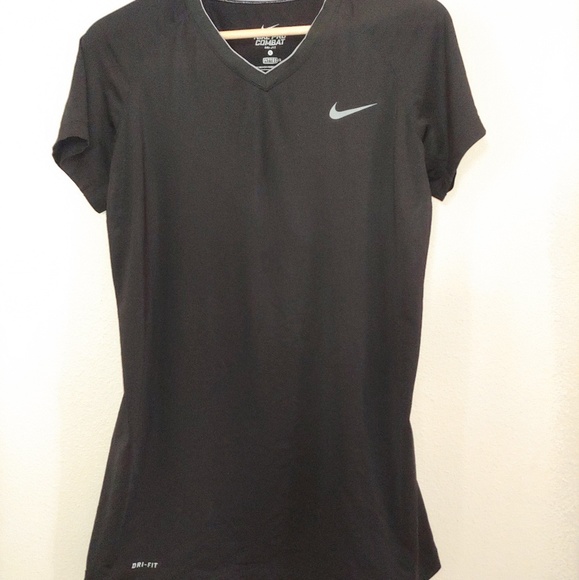 Nike Tops - Nike Pro Combat Dri Fit Vneck Tee Fitted 883939